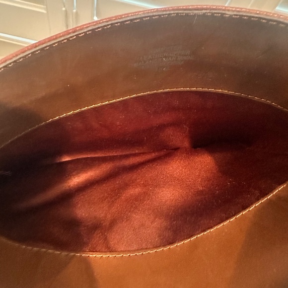 Medium brown boots - Picture 14 of 16